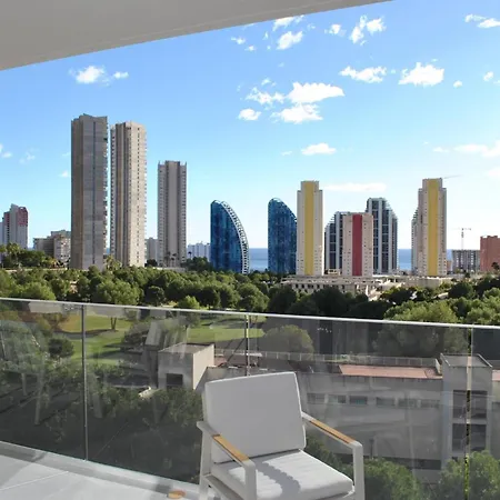 아파트 Eagle Tower By Espana Casas